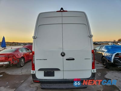 Zdjęcie 6 z 15 samochodu: 2020 MERCEDES-BENZ SPRINTER 2500 VIN:W1W4EBHY1LT036070 - miniatura