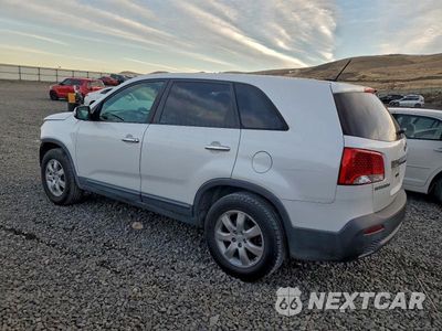Drugie zdjęcie samochodu z przodu: 2011 KIA SORENTO BASE VIN:5XYKT3A16BG146859 - miniatura