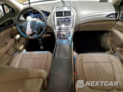 Zdjęcie 8 z 12 samochodu: 2018 LINCOLN MKZ PREMIERE VIN:3LN6L5B94JR622432 - miniatura