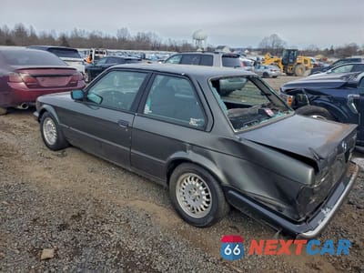 Drugie zdjęcie samochodu z przodu: 1987 BMW 325 E AUTOMATIC VIN:WBAAB6409H1683427 - miniatura