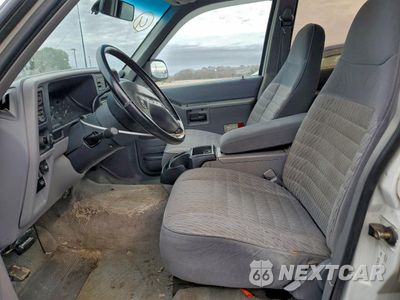 Zdjęcie 7 z 13 samochodu: 1993 FORD EXPLORER VIN:1FMDU34X2PUC39921 - miniatura