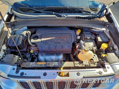 Zdjęcie 11 z 14 samochodu: 2016 JEEP RENEGADE LIMITED VIN:ZACCJBDT3GPC50234 - miniatura