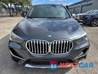 Piąte zdjęcie samochodu w środku: 2020 BMW X1 SDRIVE28I VIN:WBXJG7C0XL5P55560 - miniatura