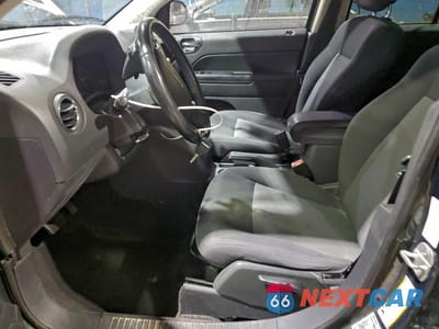 Zdjęcie 7 z 13 samochodu: 2010 JEEP COMPASS SPORT VIN:1J4NT4FBXAD622798 - miniatura