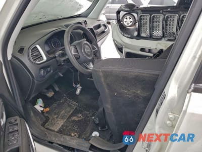 Zdjęcie 7 z 13 samochodu: 2019 JEEP RENEGADE SPORT VIN:ZACNJBAB0KPK82911 - miniatura