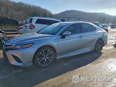 2018 TOYOTA CAMRY SE 4T1B11HK7JU078976 - główne zdjęcie licytacji z USA - miniatura