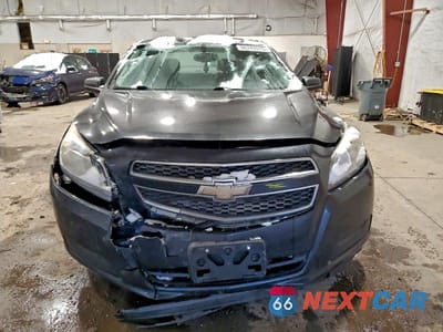 Piąte zdjęcie samochodu w środku: 2013 CHEVROLET MALIBU LS VIN:1G11B5SA3DF358366 - miniatura