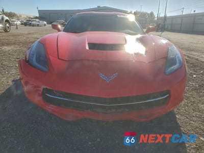 Piąte zdjęcie samochodu w środku: 2015 CHEVROLET CORVETTE STINGRAY 1LT VIN:1G1YA2D71F5100986 - miniatura