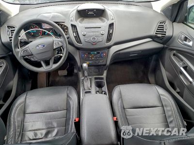 Zdjęcie 8 z 16 samochodu: 2017 FORD ESCAPE SE VIN:1FMCU9G92HUE97949 - miniatura