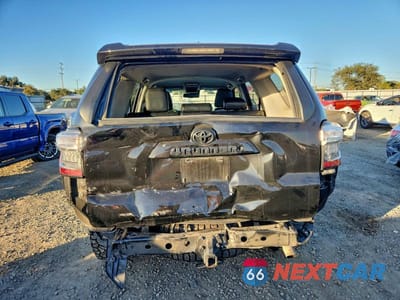Zdjęcie 6 z 14 samochodu: 2021 TOYOTA 4RUNNER SR5/SR5 PREMIUM VIN:JTEBU5JR8M5891795 - miniatura