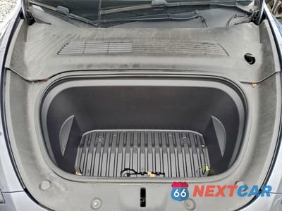 Zdjęcie 11 z 11 samochodu: 2020 TESLA MODEL Y VIN:5YJYGDEF5LF002884 - miniatura