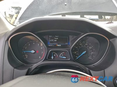 Zdjęcie 9 z 12 samochodu: 2015 FORD FOCUS TITANIUM VIN:1FADP3N23FL328454 - miniatura