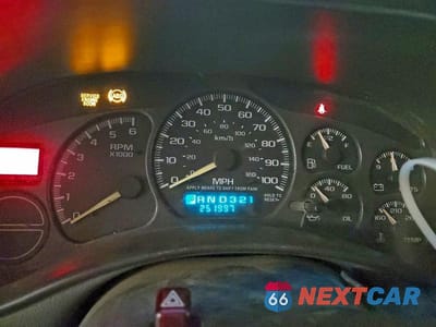 Zdjęcie 9 z 12 samochodu: 2001 CHEVROLET SILVERADO K1500 VIN:2GCEK19T611278975 - miniatura