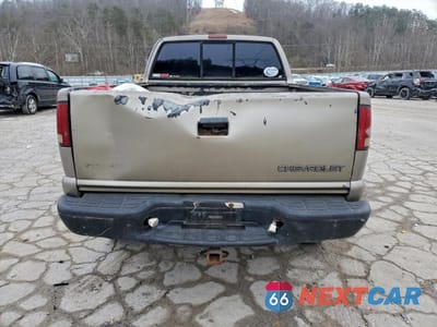 Zdjęcie 6 z 14 samochodu: 2001 CHEVROLET S TRUCK S10 VIN:1GCCT19W618113052 - miniatura