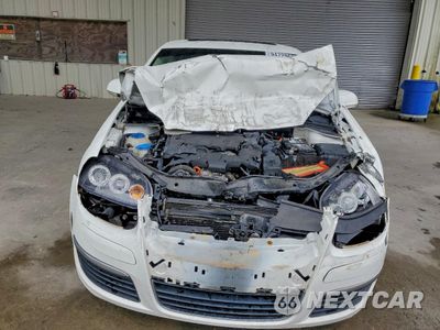 Piąte zdjęcie samochodu w środku: 2010 VOLKSWAGEN JETTA TDI VIN:3VWRL7AJ2AM087426 - miniatura