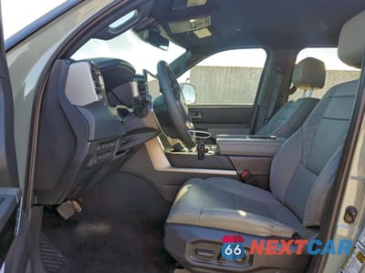 Zdjęcie 7 z 14 samochodu: 2025 TOYOTA TUNDRA CREWMAX LIMITED VIN:5TFJA5DBXSX305073 - miniatura