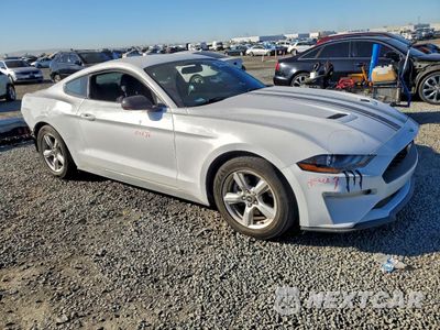 Czwarte zdjęcie samochodu z boku: 2018 FORD MUSTANG VIN:1FA6P8TH0J5104942 - miniatura
