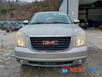 Piąte zdjęcie samochodu w środku: 2007 GMC YUKON VIN:1GKFK13087J349681 - miniatura