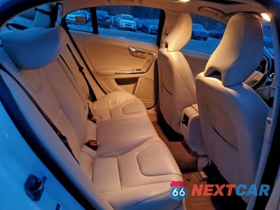 Zdjęcie 10 z 12 samochodu: 2016 VOLVO S60 PREMIER VIN:YV1612TK5G2391686 - miniatura