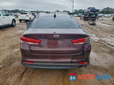 Zdjęcie 6 z 11 samochodu: 2018 KIA OPTIMA LX VIN:5XXGT4L33JG271895 - miniatura