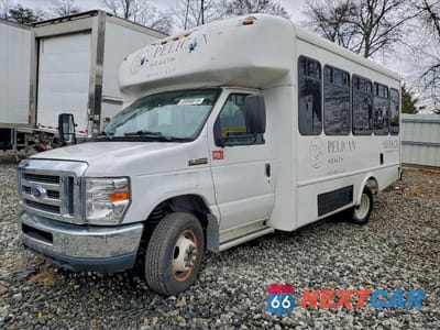 Drugie zdjęcie samochodu z przodu: 2019 FORD E350 SHUTTLE BUS VIN:1FDEE3FS3KDC14375 - miniatura