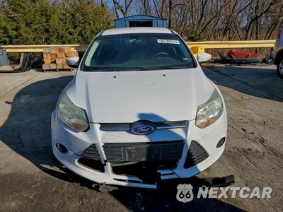 Piąte zdjęcie samochodu w środku: 2014 FORD FOCUS SE VIN:1FADP3F23EL413274 - miniatura