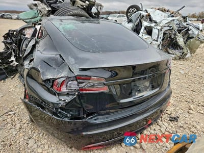 Zdjęcie 6 z 12 samochodu: 2021 TESLA MODEL S VIN:5YJSA1E60MF436041 - miniatura