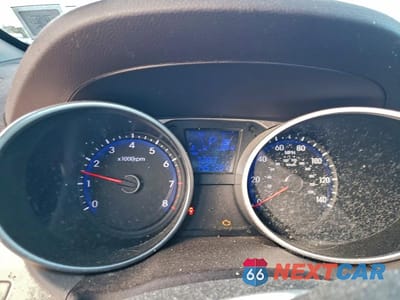 Zdjęcie 9 z 13 samochodu: 2014 HYUNDAI TUCSON GLS VIN:KM8JT3AF6EU817839 - miniatura