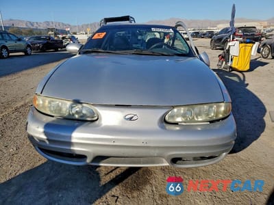 Piąte zdjęcie samochodu w środku: 2001 OLDSMOBILE ALERO GLS VIN:1G3NF12E01C225294 - miniatura