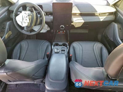 Zdjęcie 8 z 15 samochodu: 2021 FORD MUSTANG MACH-E PREMIUM VIN:3FMTK3SU8MMA27387 - miniatura