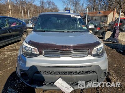 Piąte zdjęcie samochodu w środku: 2019 KIA SOUL VIN:KNDJN2A27K7674125 - miniatura