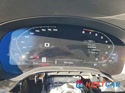 Zdjęcie 9 z 13 samochodu: 2020 BMW 540 XI VIN:WBAJS3C07LCD21080 - miniatura