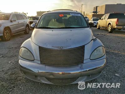 Piąte zdjęcie samochodu w środku: 2002 CHRYSLER PT CRUISER LIMITED VIN:3C8FY68B22T273537 - miniatura
