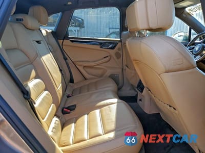 Zdjęcie 11 z 14 samochodu: 2017 PORSCHE MACAN S VIN:WP1AB2A55HLB12161 - miniatura