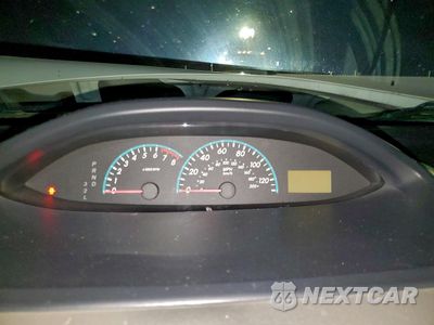 Zdjęcie 9 z 14 samochodu: 2008 TOYOTA YARIS VIN:JTDBT923X81291639 - miniatura