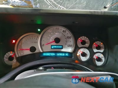 Zdjęcie 9 z 14 samochodu: 2003 HUMMER H2 VIN:5GRGN23UX3H144072 - miniatura
