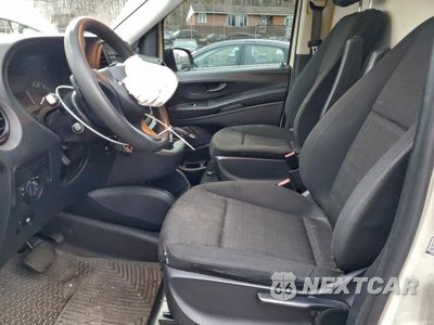 Zdjęcie 7 z 15 samochodu: 2020 MERCEDES-BENZ METRIS VIN:WD3PG3EA3L3646322 - miniatura
