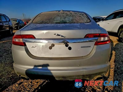 Zdjęcie 6 z 12 samochodu: 2009 JAGUAR XF SUPERCHARGED VIN:SAJWA07C291R23144 - miniatura