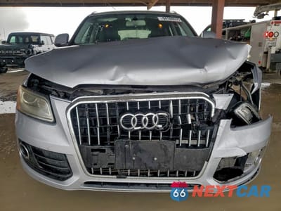 Piąte zdjęcie samochodu w środku: 2016 AUDI Q5 PREMIUM VIN:WA1C2AFP7GA018866 - miniatura
