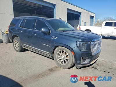 Czwarte zdjęcie samochodu z boku: 2021 GMC YUKON DENALI VIN:1GKS2DKL4MR199772 - miniatura