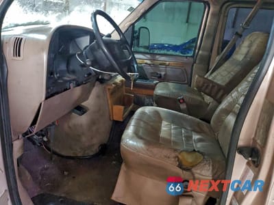 Zdjęcie 7 z 13 samochodu: 1996 FORD ECONOLINE E350 VAN VIN:1FDJE34F4THA64954 - miniatura
