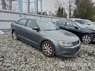 Czwarte zdjęcie samochodu z boku: 2013 VOLKSWAGEN JETTA SE VIN:3VWDP7AJ2DM367740 - miniatura