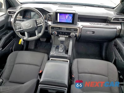 Zdjęcie 8 z 13 samochodu: 2024 TOYOTA TACOMA DOUBLE CAB VIN:3TYKB5FN8RT001298 - miniatura