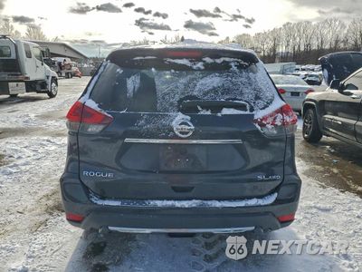Zdjęcie 6 z 13 samochodu: 2018 NISSAN ROGUE S VIN:JN8AT2MV4JW323984 - miniatura