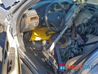 Zdjęcie 8 z 12 samochodu: 2009 BMW 328 XI SULEV VIN:WBAPK535X9A644445 - miniatura