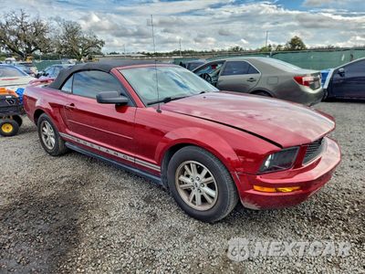Czwarte zdjęcie samochodu z boku: 2006 FORD MUSTANG VIN:1ZVFT84N665222119 - miniatura