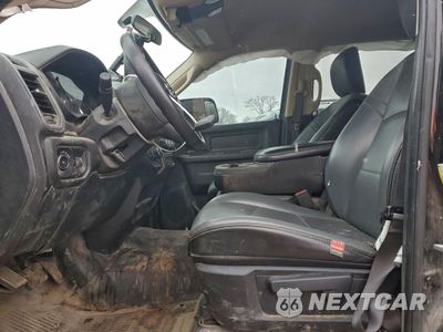 Zdjęcie 7 z 12 samochodu: 2020 RAM 2500 TRADESMAN VIN:3C6UR5CJXLG286875 - miniatura