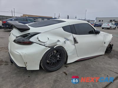 Trzecie zdjęcie samochodu z tyłu: 2018 NISSAN 370Z BASE VIN:JN1AZ4EH9JM570494 - miniatura