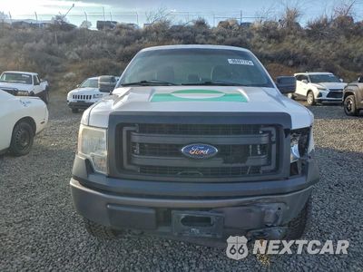 Piąte zdjęcie samochodu w środku: 2014 FORD F150 SUPER CAB VIN:1FTFX1EF7EKF56147 - miniatura