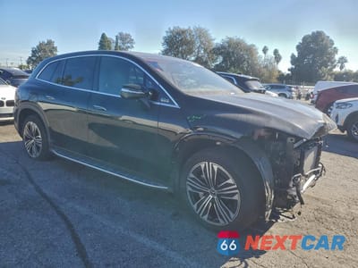 Czwarte zdjęcie samochodu z boku: 2024 MERCEDES-BENZ EQS SUV 450+ VIN:4JGDM2DB0RA033144 - miniatura